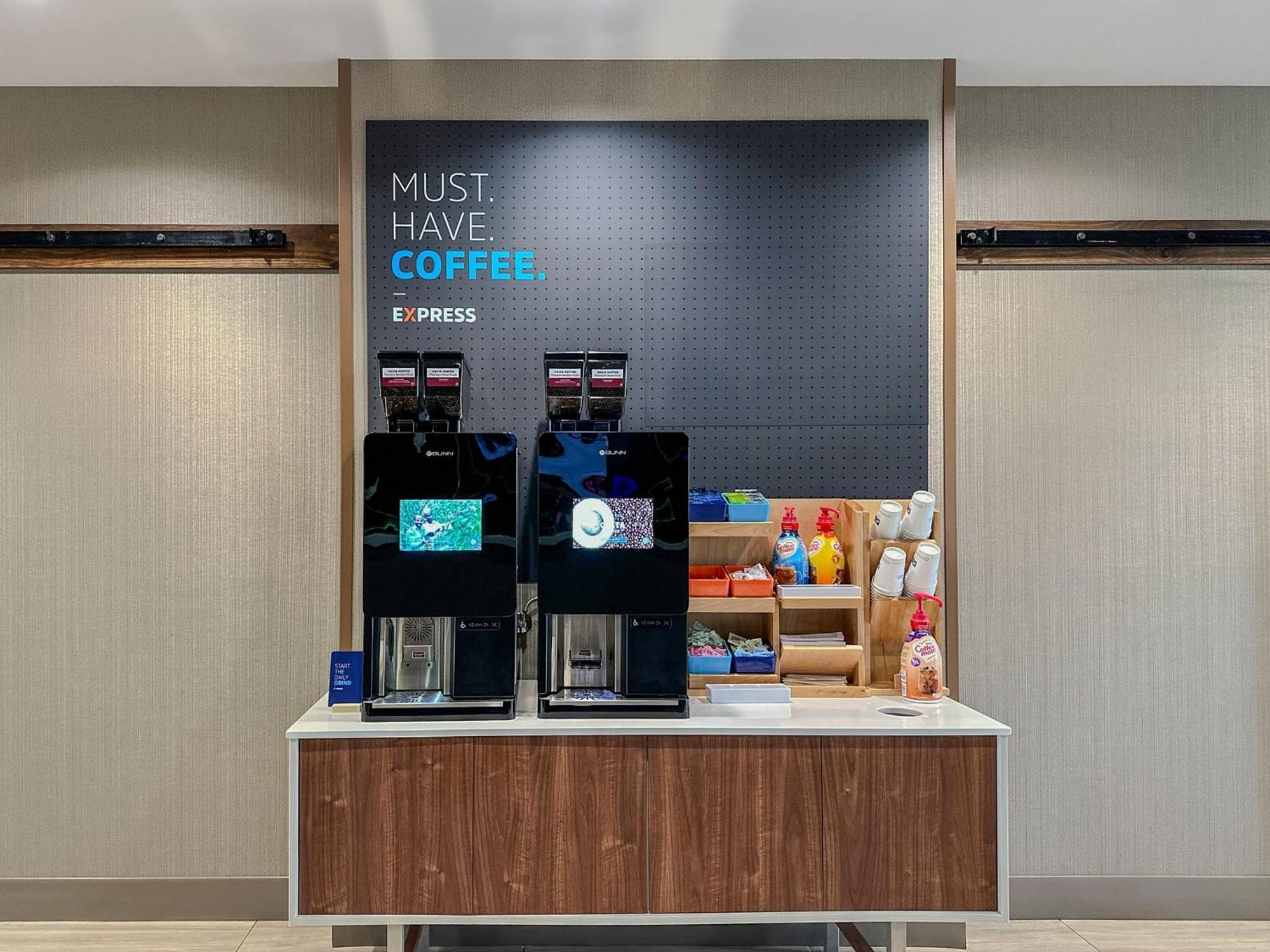 Express & South East - Medical Center Area By Ihg Hotel