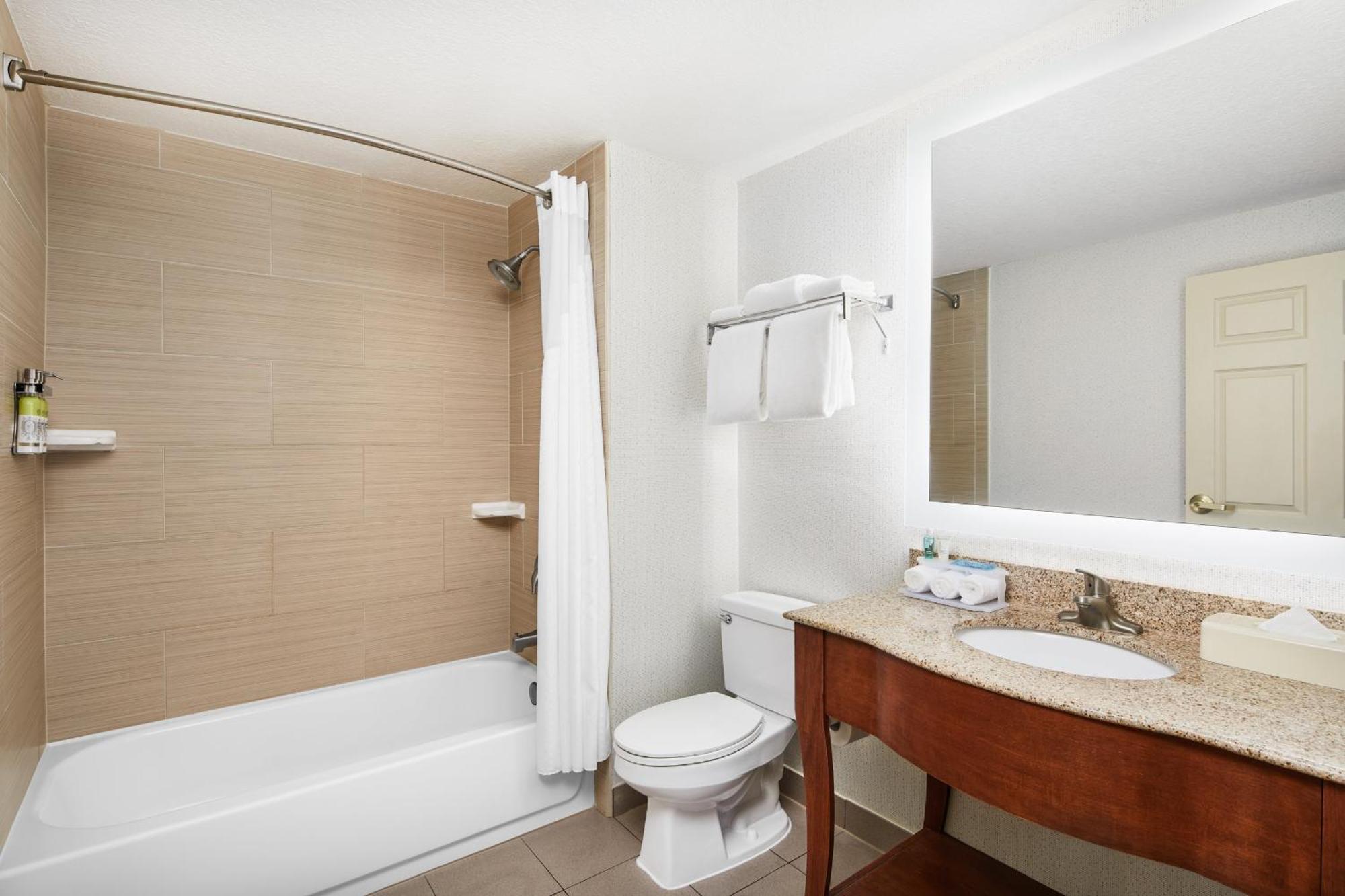 Express & South East - Medical Center Area By Ihg Jacksonville