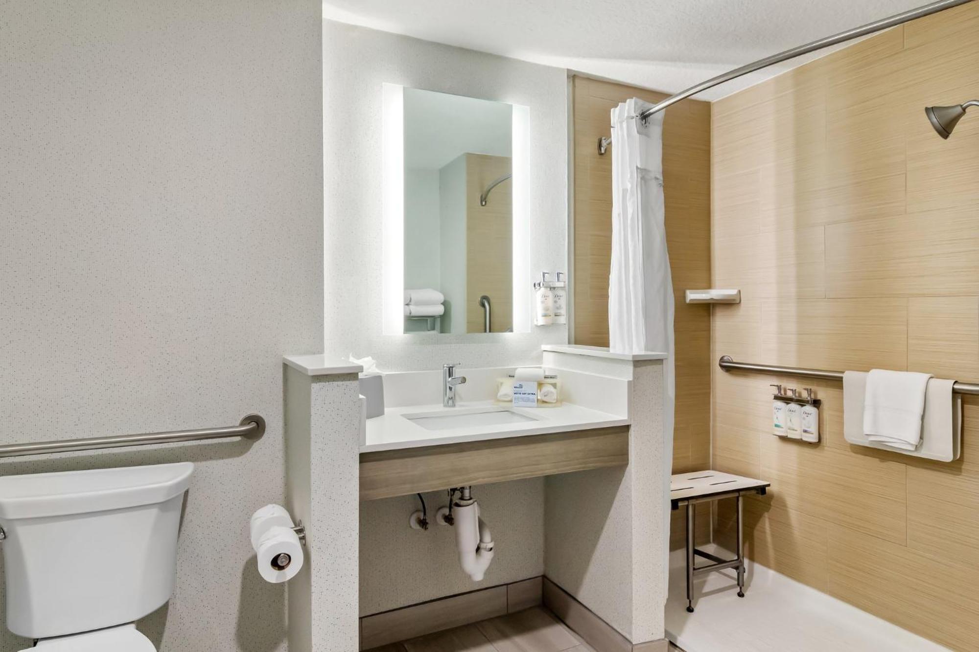 Express & South East - Medical Center Area By Ihg 2*