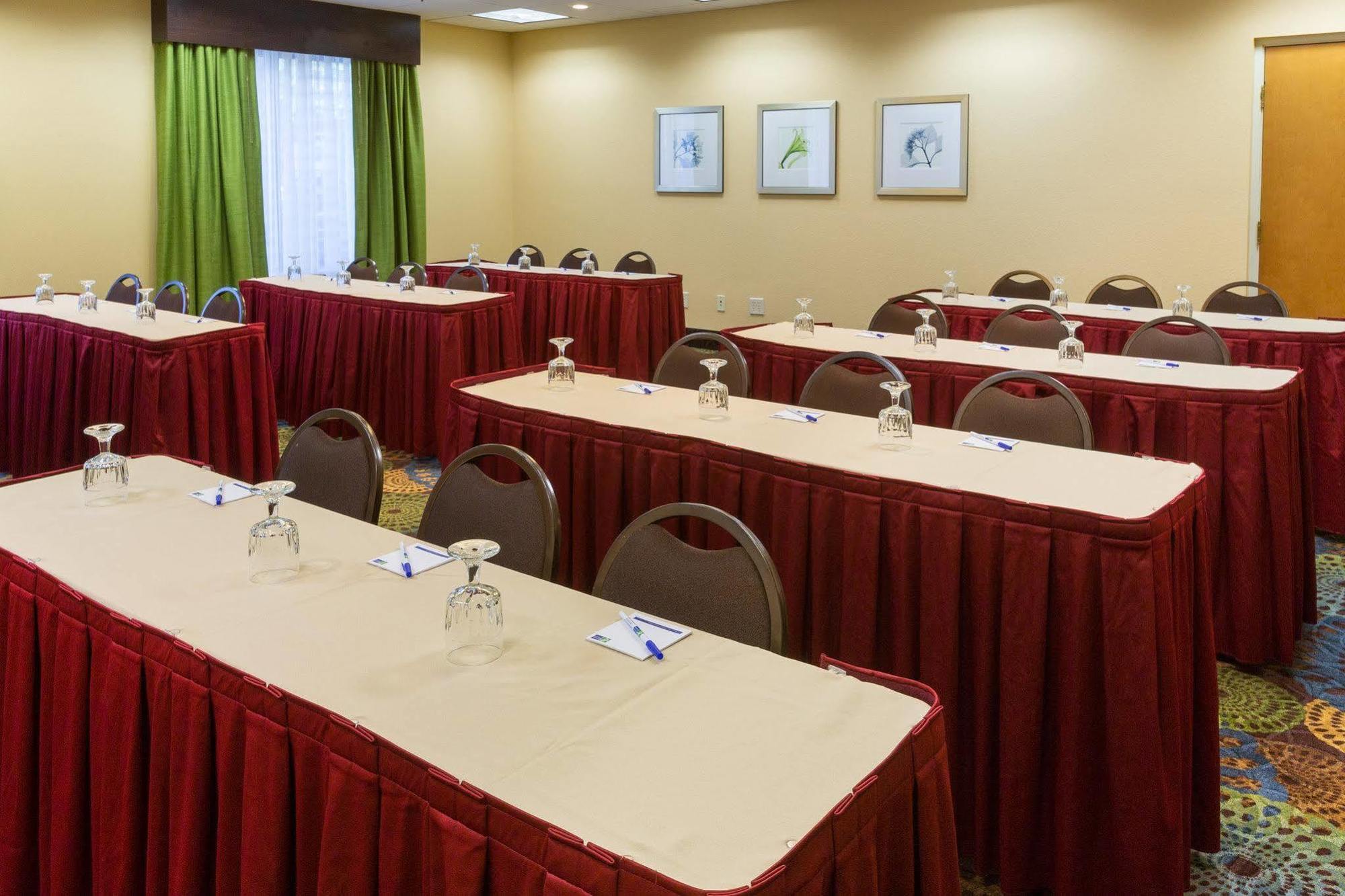 Express & South East - Medical Center Area By Ihg Jacksonville