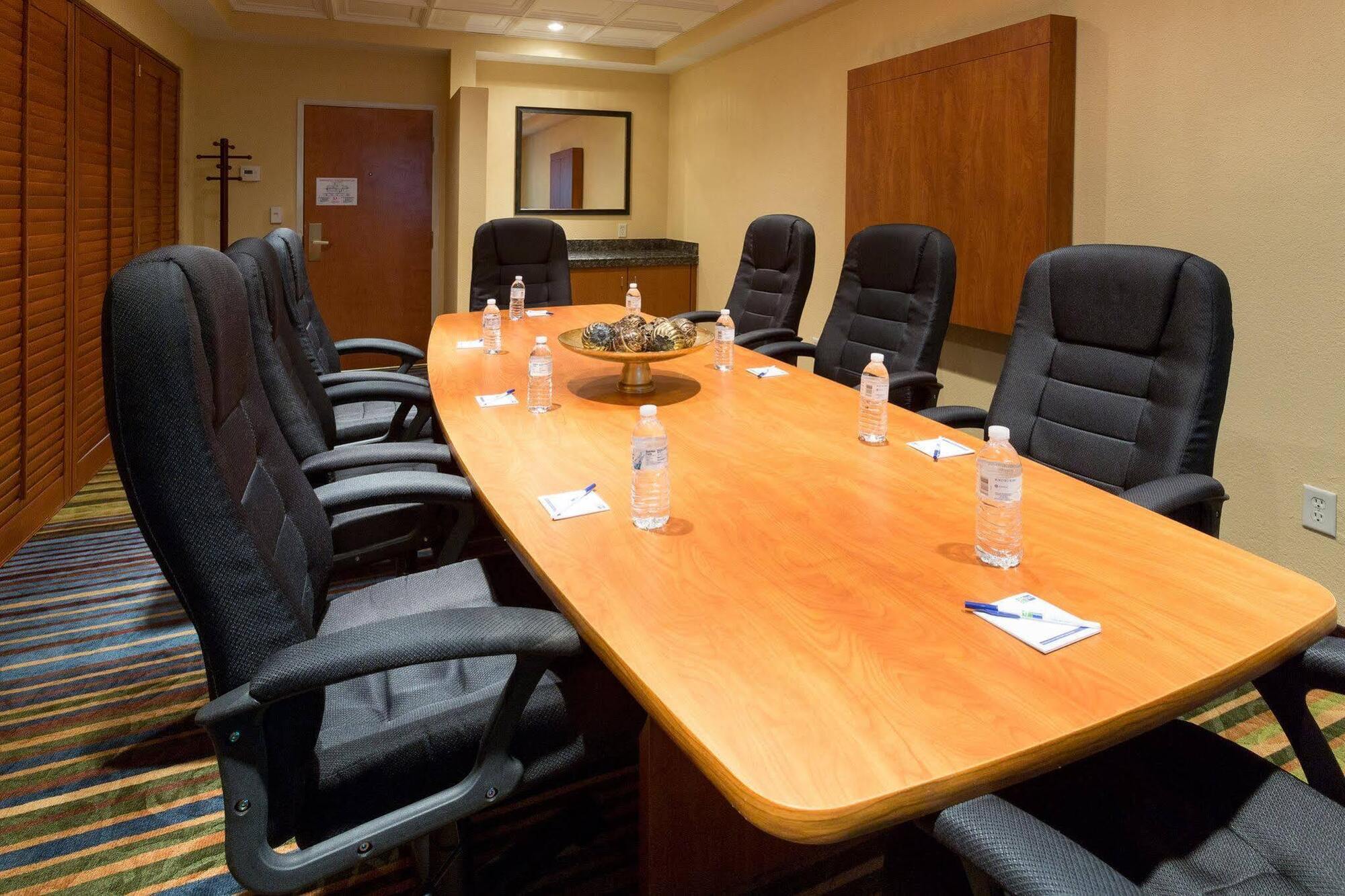 Express & South East - Medical Center Area By Ihg Jacksonville