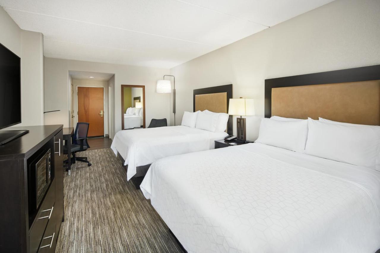 Hotel Express & South East - Medical Center Area By Ihg 2*